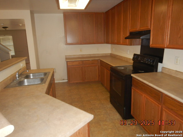 Image 5 of 19 For 10610 Terrace Plain