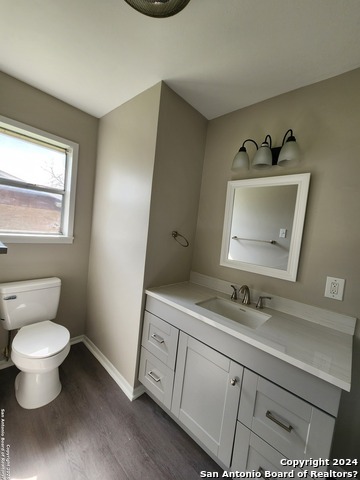 Listing photo id 19 for 273 Meadow Ave