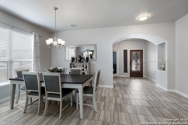Image 7 of 32 For 3227 Blenheim Park