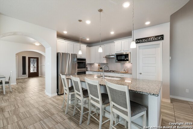 Image 9 of 32 For 3227 Blenheim Park