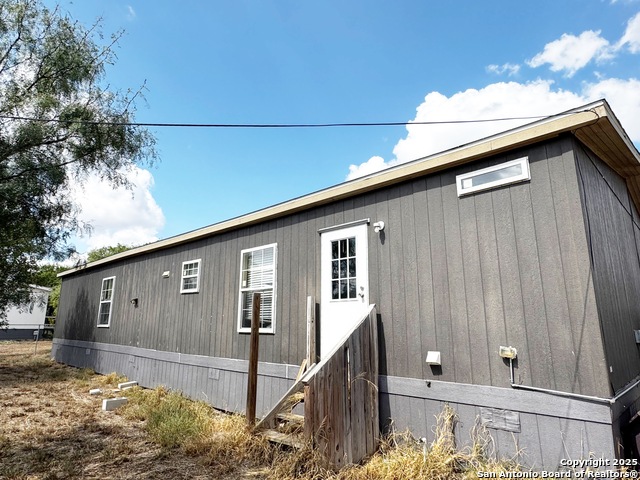 Image 16 of 17 For 808 Pecan