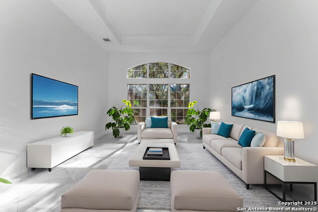 Image 12 of 58 For 18210 Crystal Ridge Dr