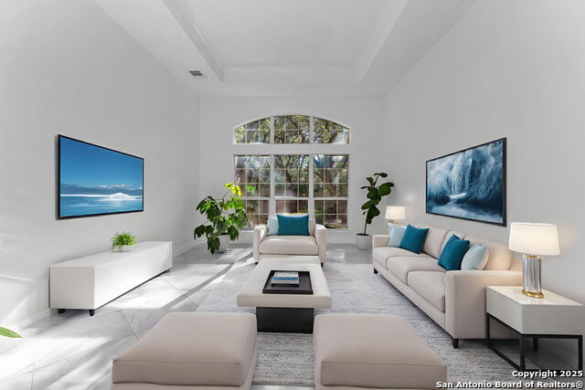 Image 4 of 58 For 18210 Crystal Ridge Dr