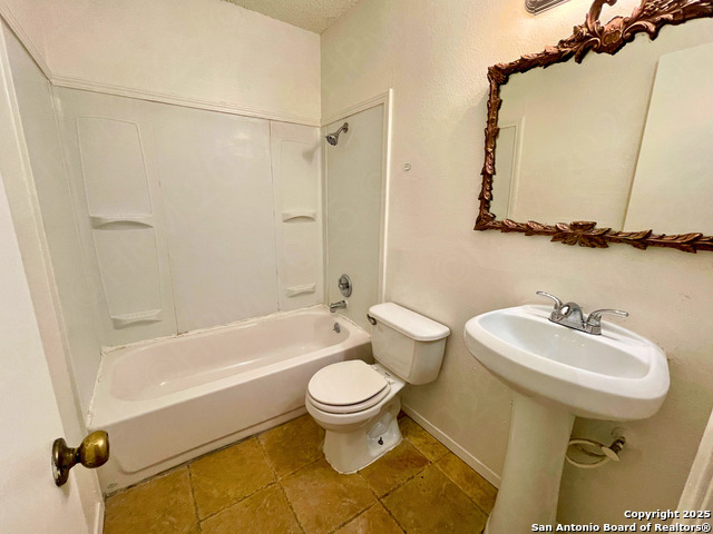 Image 10 of 16 For 117 Meadow Way