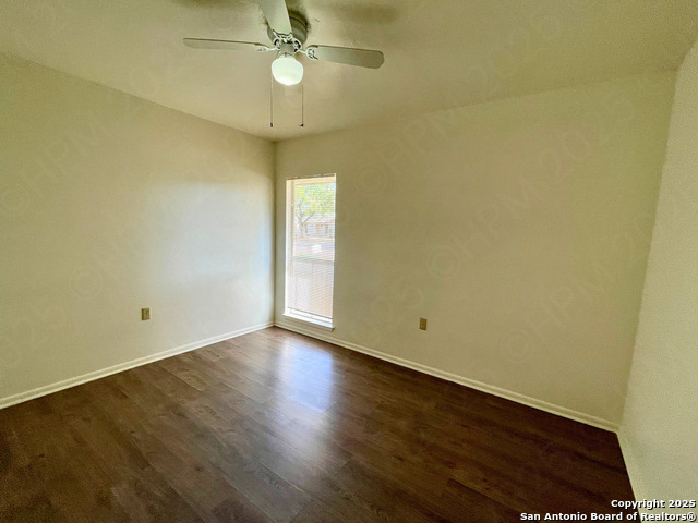 Image 11 of 16 For 117 Meadow Way