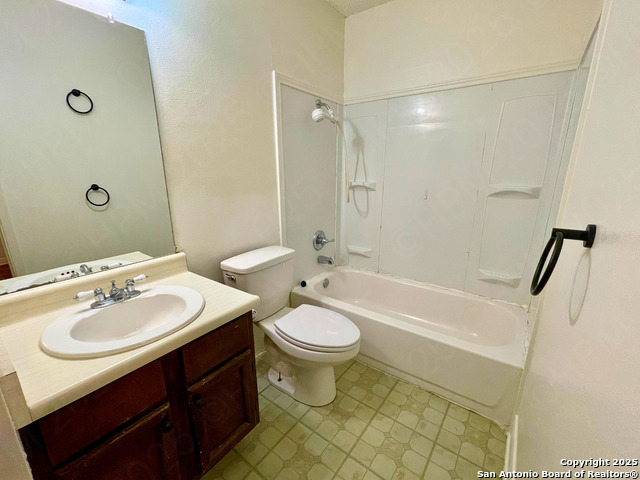 Image 12 of 16 For 117 Meadow Way