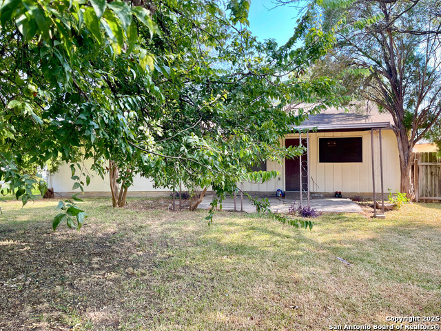 Image 15 of 16 For 117 Meadow Way