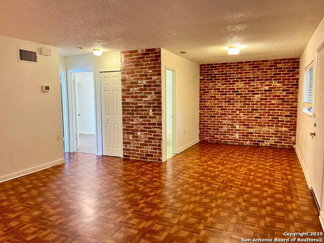 Image 5 of 16 For 117 Meadow Way