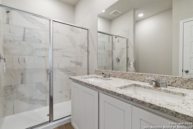 Listing photo id 17 for 5107 Cindy Branch