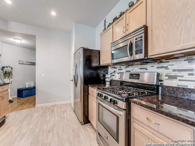 Listing photo id 11 for 13226 Regency Frst