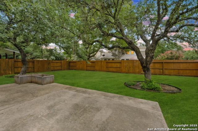 Image 35 of 38 For 1326 Delmont