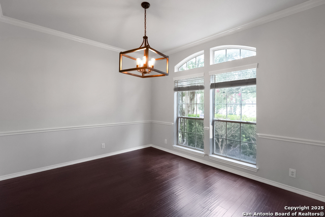 Image 6 of 38 For 1326 Delmont