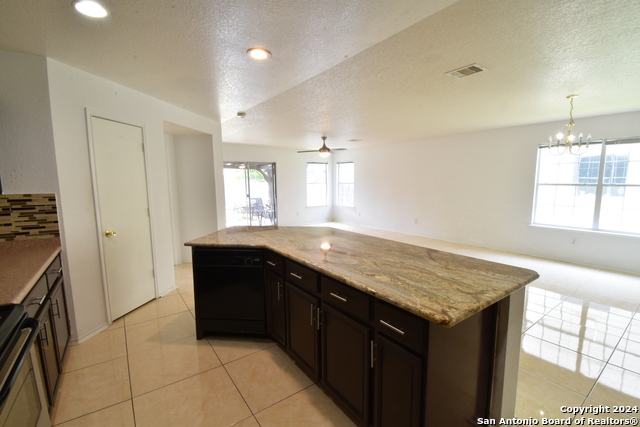 Listing photo id 10 for 11314 Liberty Field