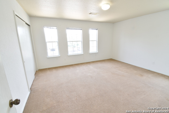 Listing photo id 24 for 11314 Liberty Field