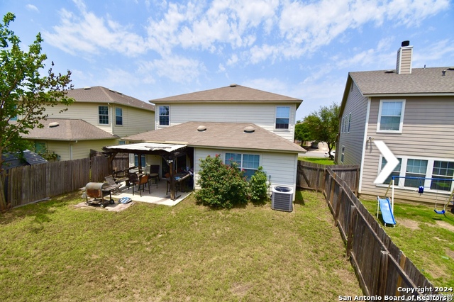 Listing photo id 28 for 11314 Liberty Field