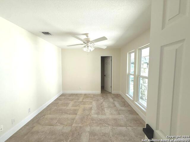 Image 9 of 19 For 14526 Parksite Woods