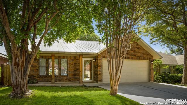 Image 4 of 32 For 13918 Grove Patch