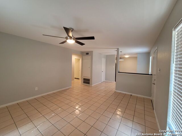 Image 5 of 25 For 418 Verne  2