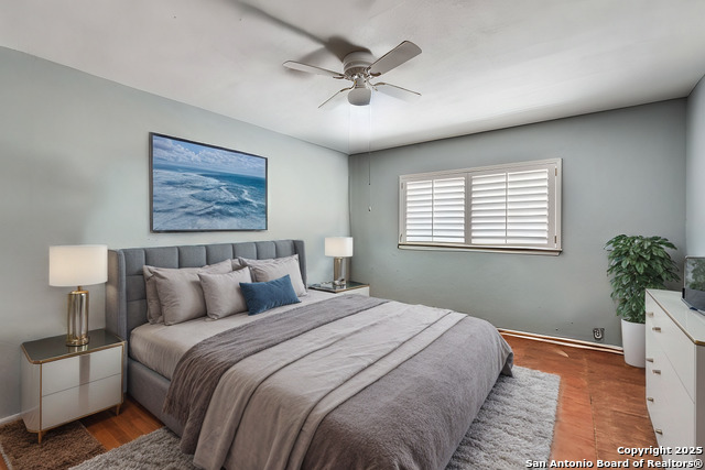 Image 21 of 30 For 15054 Misty Bnd