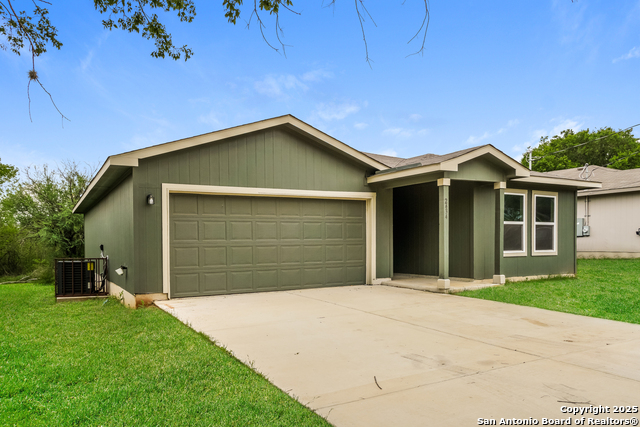 Image 2 of 21 For 2434 Bermuda