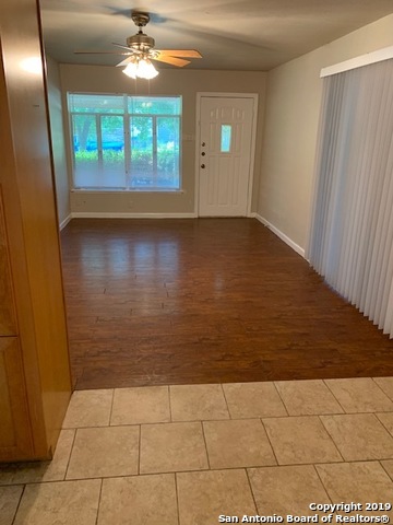 Image 19 of 22 For 427 Lively Dr 1