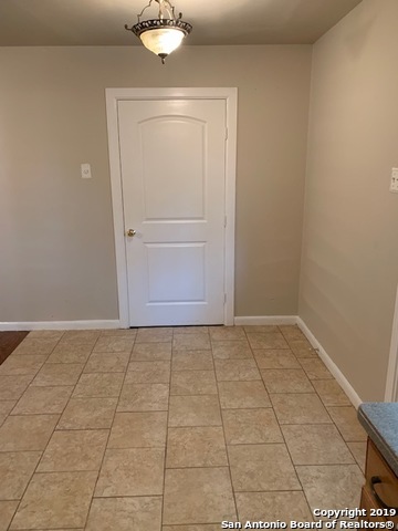 Image 20 of 22 For 427 Lively Dr 1