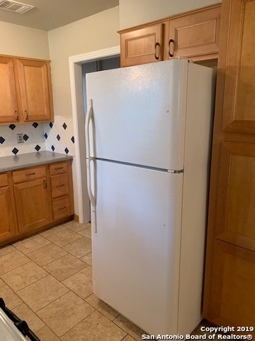 Image 8 of 22 For 427 Lively Dr 1