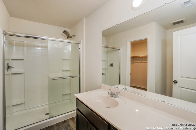 Listing photo id 15 for 237 Corliss