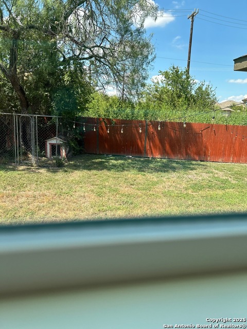 Image 9 of 20 For 1703 Emerald Edge