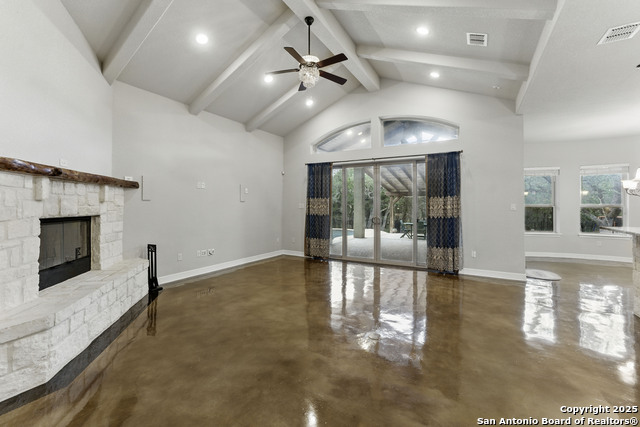 Listing photo id 12 for 2350 Geneseo Oaks