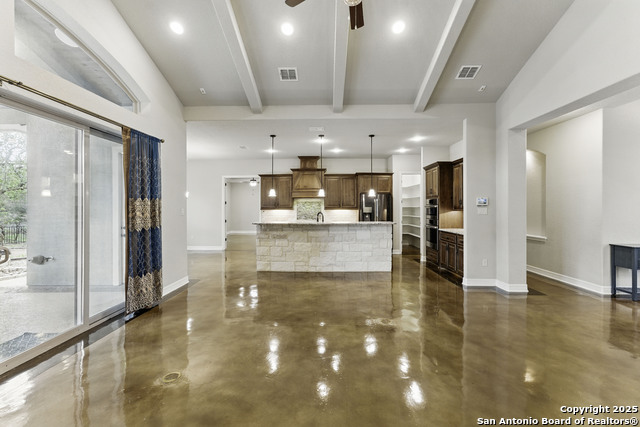 Listing photo id 7 for 2350 Geneseo Oaks