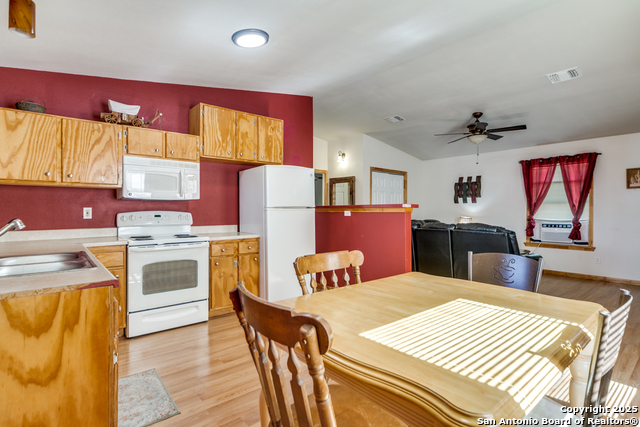 Image 16 of 26 For 1505 Sycamore