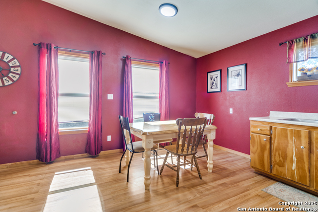 Image 17 of 26 For 1505 Sycamore