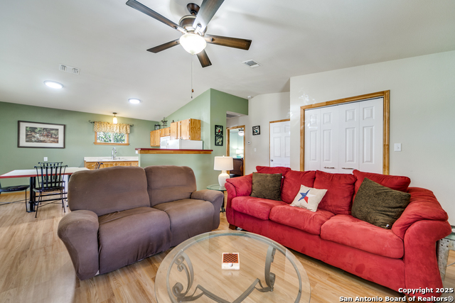 Image 4 of 26 For 1505 Sycamore