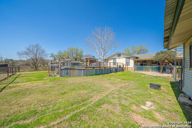 Listing photo id 7 for 10544 Macaway