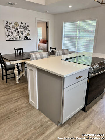 Image 9 of 19 For 127 Furnish  