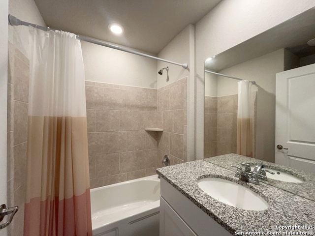 Listing photo id 22 for 11922 Chipper Landing