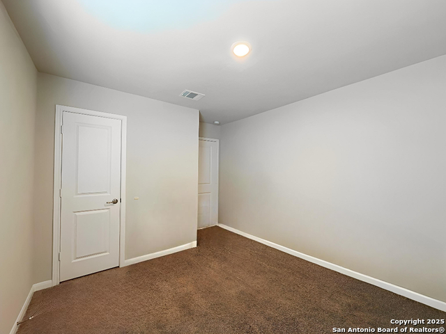 Listing photo id 24 for 11922 Chipper Landing