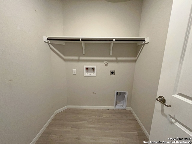 Listing photo id 25 for 11922 Chipper Landing