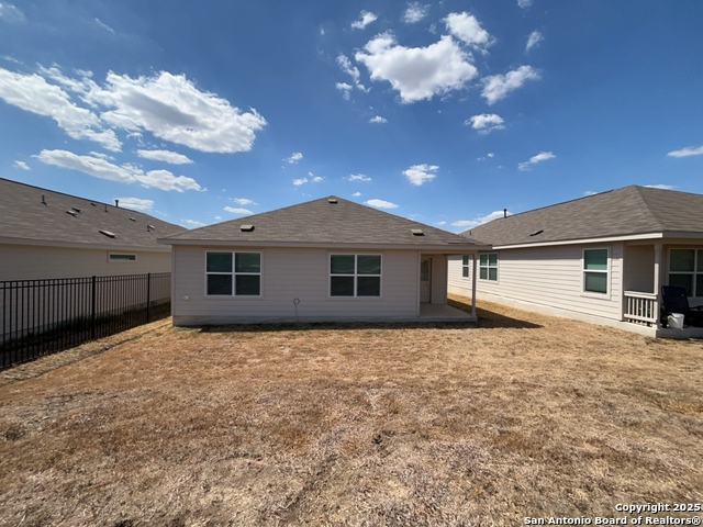 Listing photo id 29 for 11922 Chipper Landing