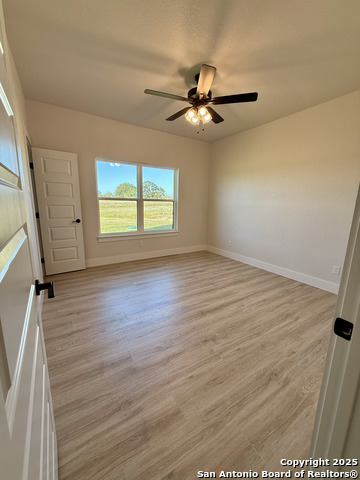 Image 10 of 40 For 156 Firewheel Loop