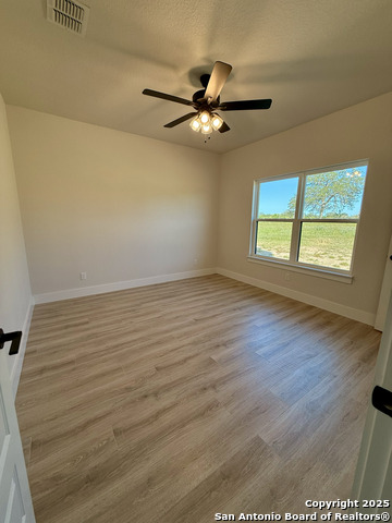 Image 11 of 40 For 156 Firewheel Loop