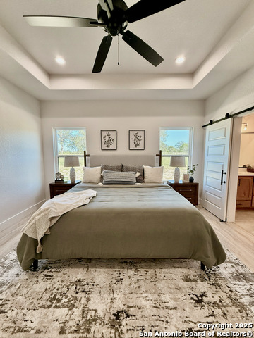 Image 3 of 40 For 156 Firewheel Loop