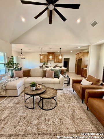 Image 4 of 40 For 156 Firewheel Loop