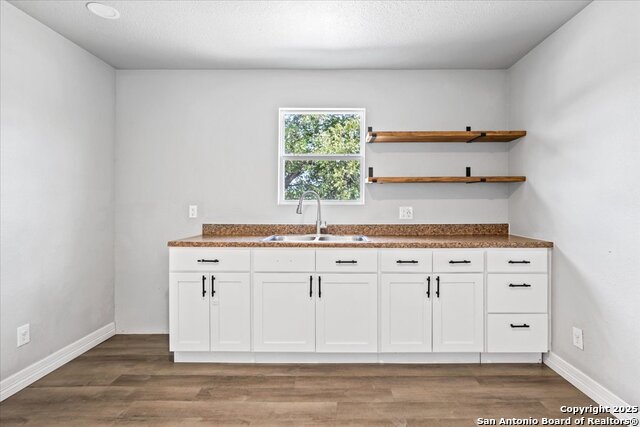 Image 9 of 16 For 146 Caddo  C