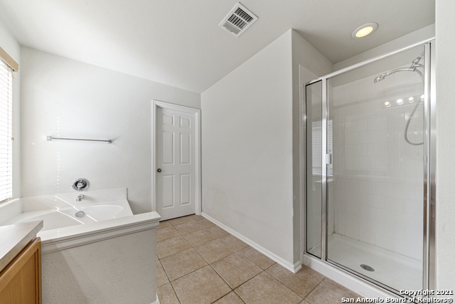 Image 17 of 33 For 5209 Columbia