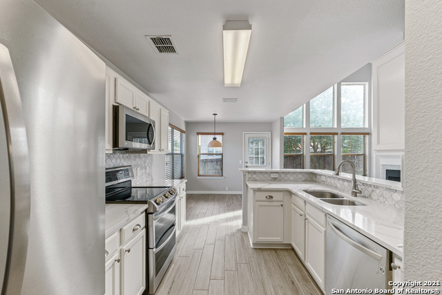 Image 7 of 33 For 5209 Columbia