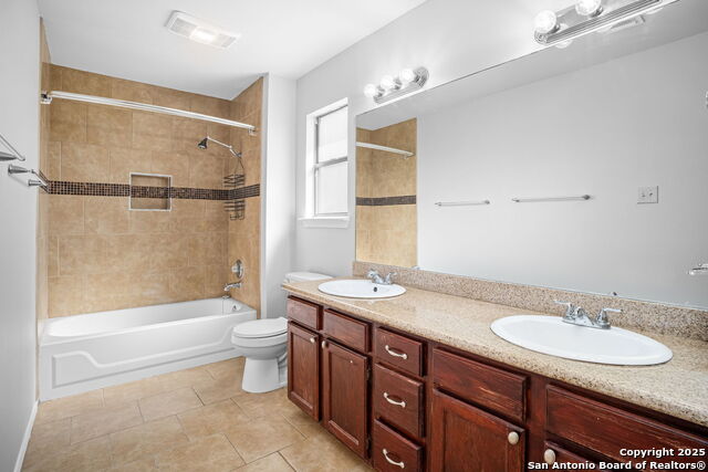 Image 24 of 37 For 1830 Highland Mist Ln