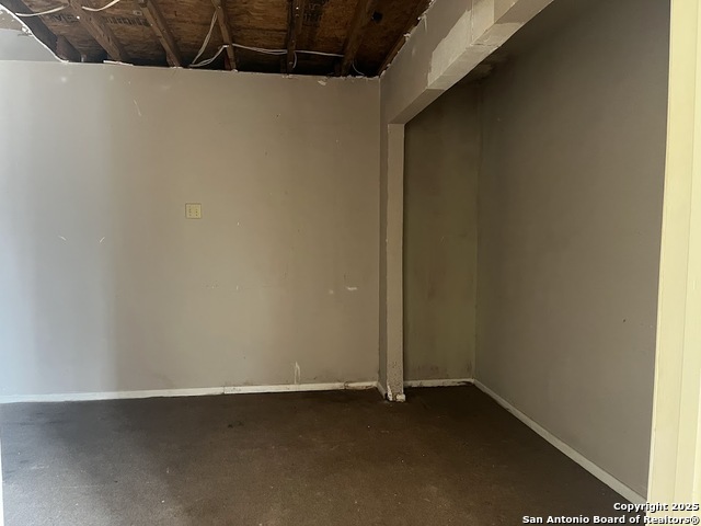 Image 23 of 56 For 411 Gramercy W