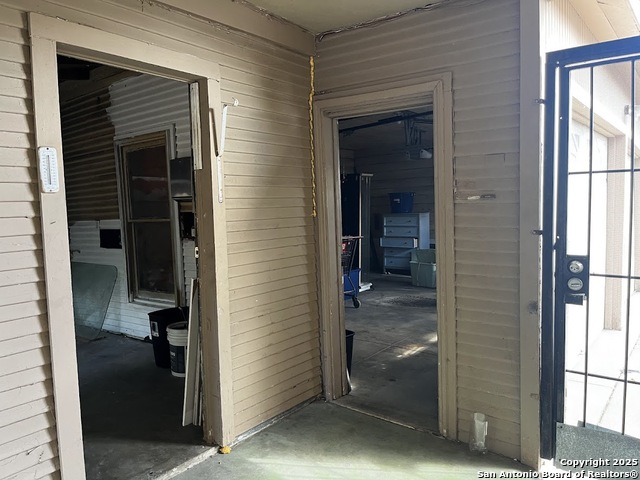 Image 45 of 56 For 411 Gramercy W